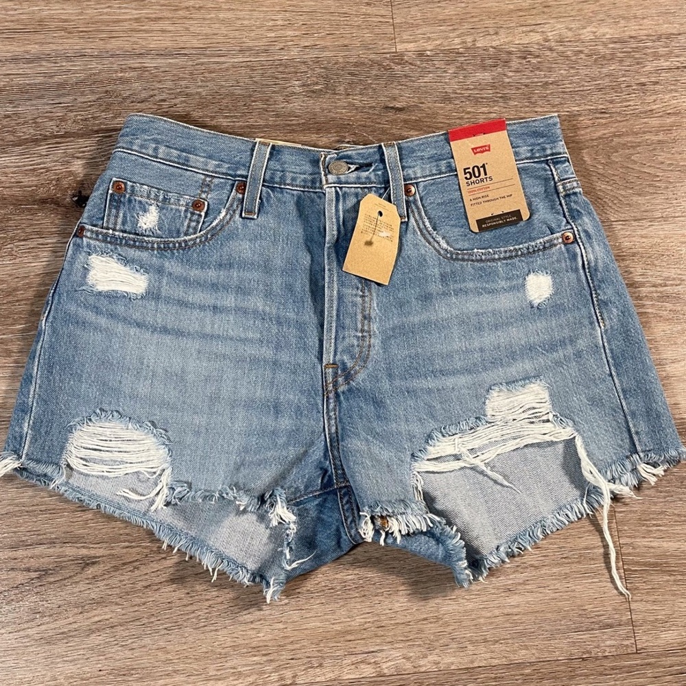 Levi's Distressed Light Blue Jean Shorts Size 28